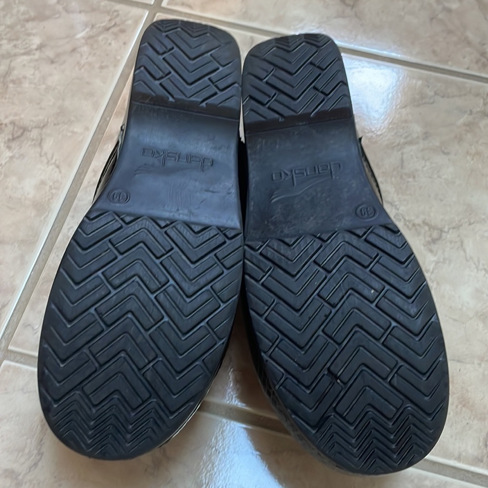 Dansko clogs - Picture 2 of 3
